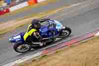 donington-no-limits-trackday;donington-park-photographs;donington-trackday-photographs;no-limits-trackdays;peter-wileman-photography;trackday-digital-images;trackday-photos
